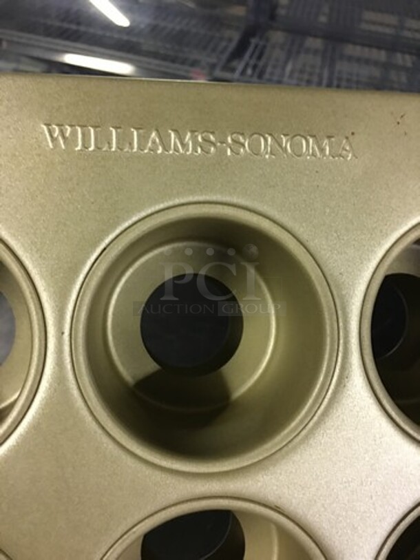 Williams Sonoma 12 Hole Cupcake/Muffin Baking Pans! 2 X Your Bid! - Image 5 of 5