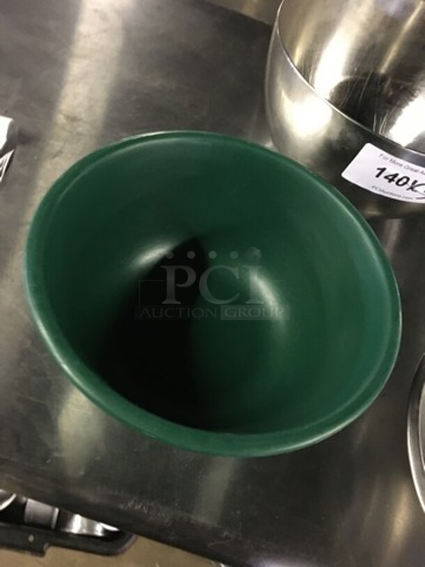 Assorted Mixing Bowls! 5 X Your Bid! - Image 4 of 5