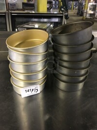 Baking Cake Pans! 13 X Your Bid!