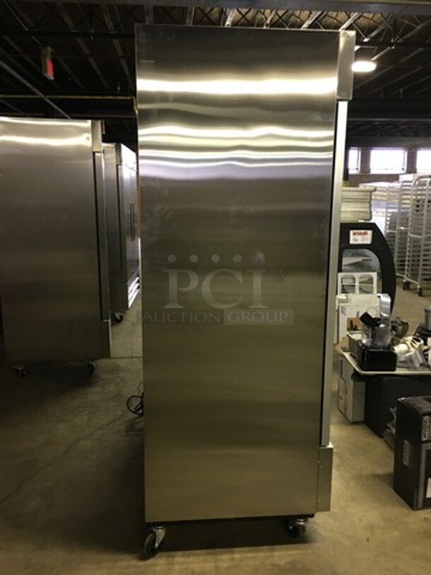 FANTASTIC! LATE MODEL Artic Air Commercial 2 Door Reach In Refrigerator Merchandiser! With Racks! All Stainless Steel! Model AGR49 Serial S829067! 115V! On Casters! Working When Removed! - Image 3 of 10
