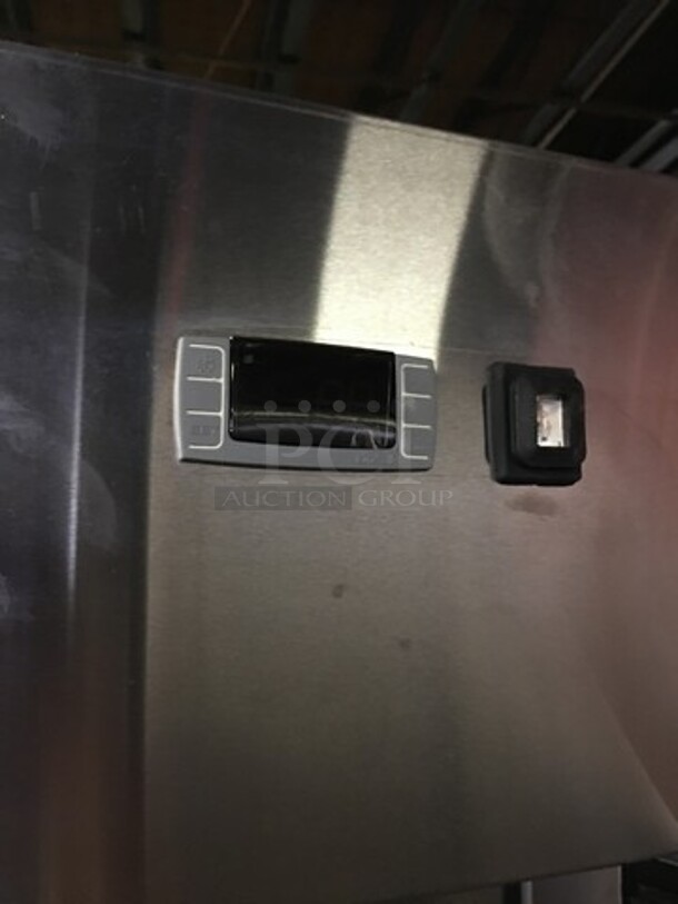 FANTASTIC! LATE MODEL Artic Air Commercial 2 Door Reach In Refrigerator Merchandiser! With Racks! All Stainless Steel! Model AGR49 Serial S829067! 115V! On Casters! Working When Removed! - Image 9 of 10