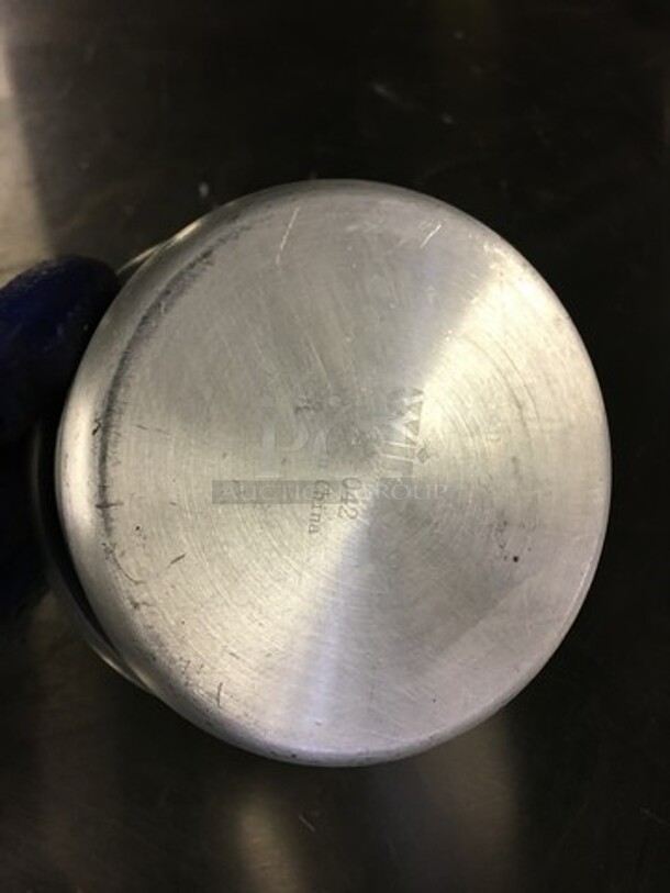 ALL ONE MONEY! Winco Aluminum Cake Pan!   - Image 4 of 6