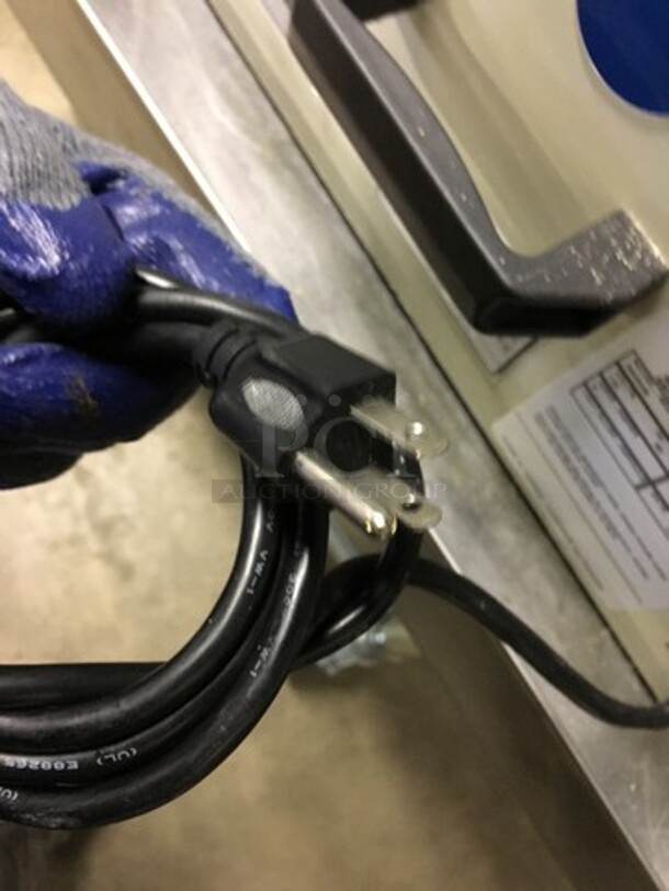 BEAUTIFUL! LATE MODEL 2018 BARLEY USED! Doyon Commercial Electric Bread Slicer! On Stainless Steel Commercial Equipment Stand! With Underneath Storage Space! Model SM302B Serial DYN1801046! 120V 1Phase! On Casters! Working When Removed! - Image 11 of 11