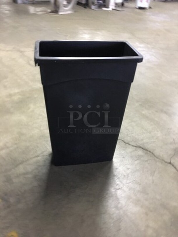 Poly Garbage Bins! 3 X Your Bid! - Image 2 of 4