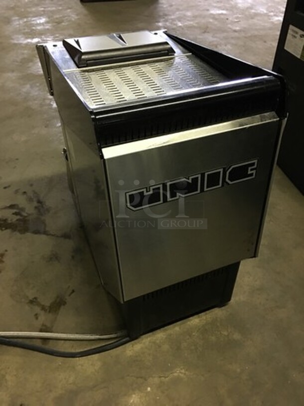 WOW! LATE MODEL! UNIC  Pony Edition Commercial Countertop Espresso Machine! With Steam Wand! All Stainless Steel! Working When Removed! 1 Phase! - Image 4 of 8