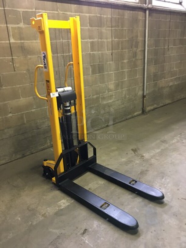 WOW! LIKE NEW BARLEY USED LATE MODEL 2019! Vestil Commercial Manual Stacker! With Fixed Forks/Legs! Model VHPS2000FF Serial 190310!  - Image 3 of 10