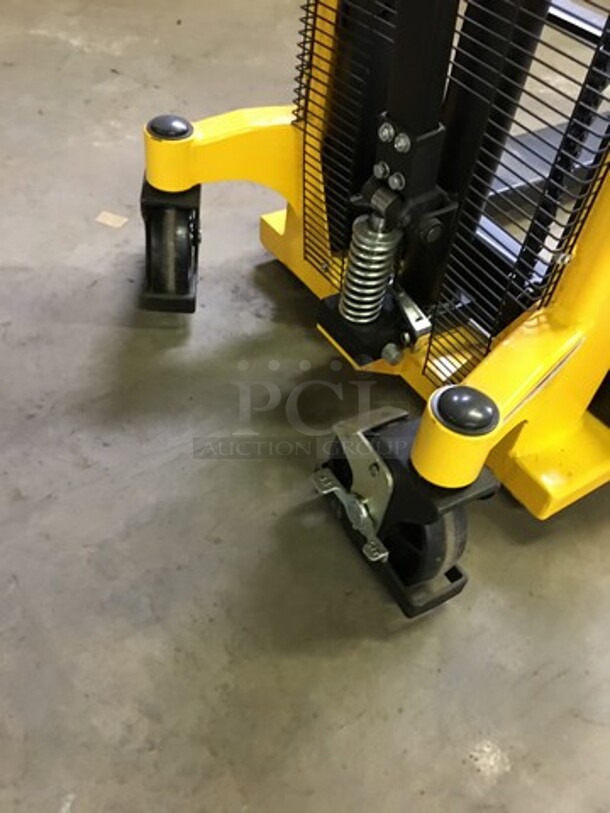 WOW! LIKE NEW BARLEY USED LATE MODEL 2019! Vestil Commercial Manual Stacker! With Fixed Forks/Legs! Model VHPS2000FF Serial 190310!  - Image 5 of 10