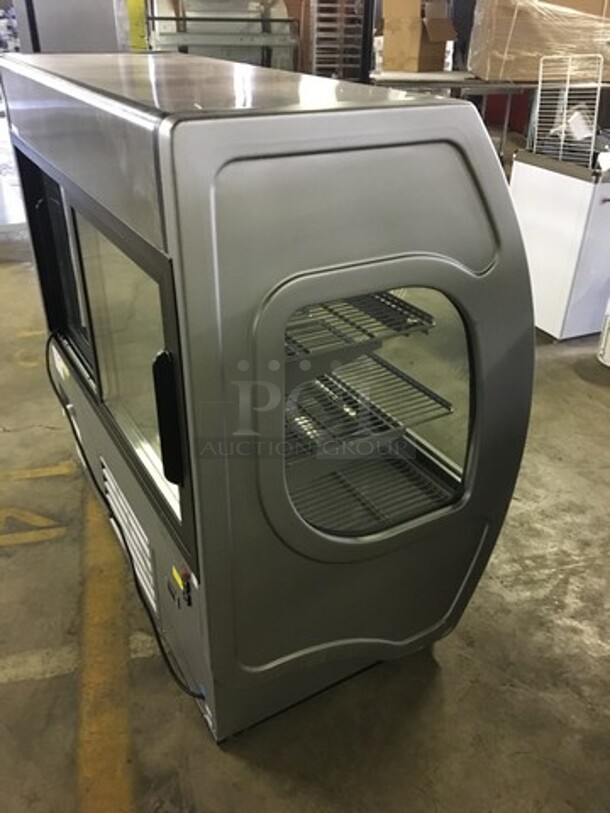 SWEET! LATE MODEL 2018 Fogel Commercial Refrigerated Deli/Bakery Display Case! With Curved Front Glass! With 2 Sliding Rear Doors! Model ELITE4PFUS Serial 1807106786! 115V 1Phase! Working When Removed! - Image 2 of 9