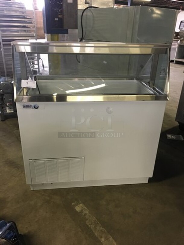 FAB! LATE MODEL 2019! Global Commercial Gelato Ice Cream Dipping Cabinet! With Slanted Front Glass! Model KDC47! 115V! Working When Removed!