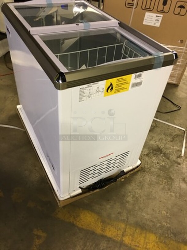 NEW! IN THE BOX! LATE MODEL Omcan Commercial Chest Freezer Merchandiser! With 2 Sliding Top Doors! Model FRCN0200! 110V! Working When Removed! - Image 3 of 7