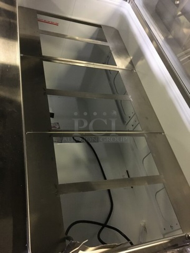 FAB! LATE MODEL 2019! Global Commercial Gelato Ice Cream Dipping Cabinet! With Slanted Front Glass! Model KDC47! 115V! Working When Removed! - Image 5 of 8