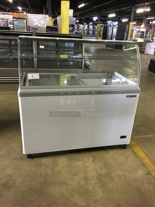 NICE! LATE MODEL Maxx Cold Commercial Gelato Ice Cream Dipping Cabinet/Display Case! With Curved Front Glass! With Overhead Shelf! Model MXDC8! 115V 1Phase! Working When Removed!