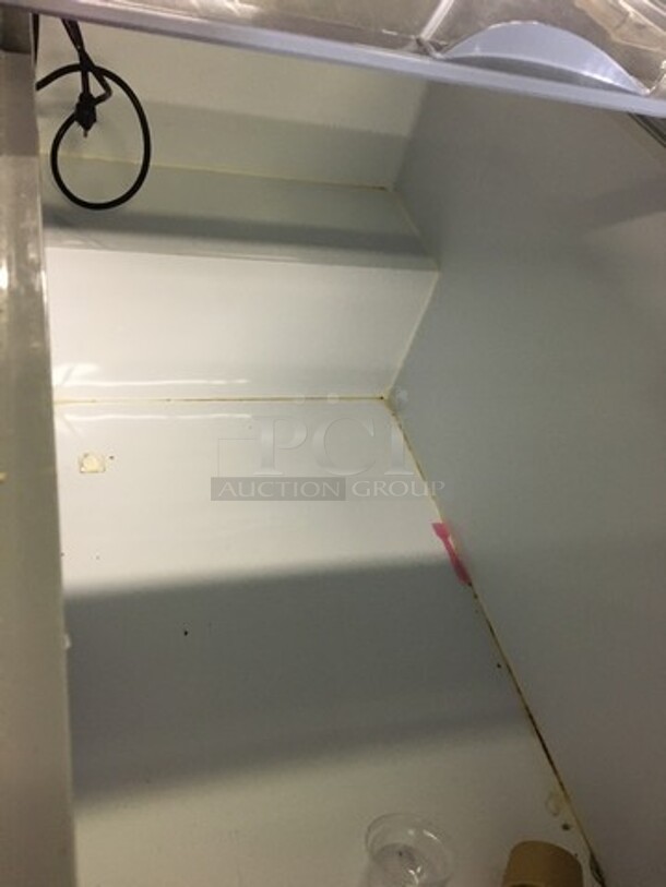 NICE! LATE MODEL Maxx Cold Commercial Gelato Ice Cream Dipping Cabinet/Display Case! With Curved Front Glass! With Overhead Shelf! Model MXDC8! 115V 1Phase! Working When Removed! - Image 6 of 8