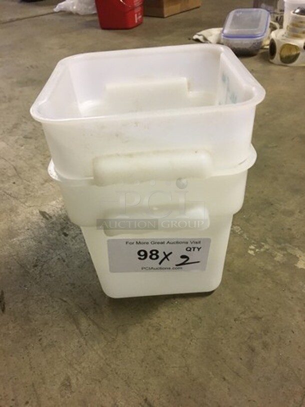 Winco Poly Measuring Container! 2 X Your Bid! - Image 1 of 5
