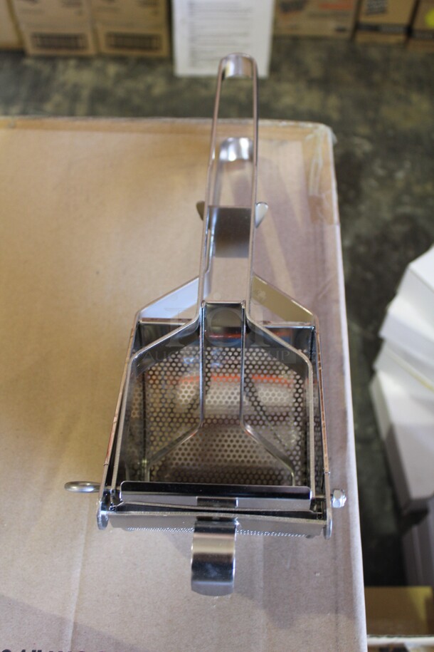NEW IN BOX! Browne Commercial Stainless Steel Potato Ricer. 5.75x17x5 - Image 1 of 2