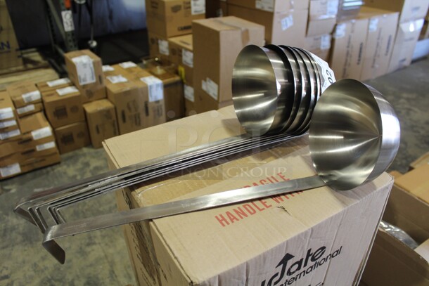 NEW! 7 Winco Commercial Stainless Steel 32 Ounce Ladles. 6.25x6.25x18.5. 7X Your Bid! 