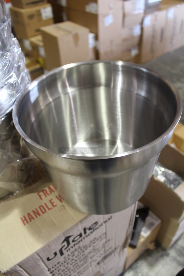 NEW IN BOX! 6 Browne 575591 Commercial Stainless Steel 11 Quart Inserts. 11.25x11.25x8.75. 6X Your Bid!  - Image 2 of 4