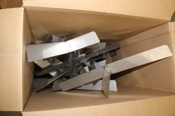 NEW! 18 Commercial Stainless Steel Insert/Pan Dividers. 11.5x19.5x2. 18X Your Bid!  - Image 4 of 4