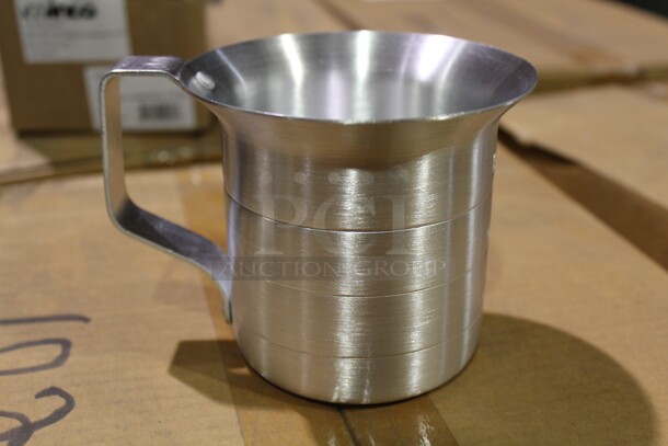 NEW IN BOX! 6 Winco Model AM-05 Commercial Aluminum 1.5 Quart Measuring Cups. 6X Your Bid! 