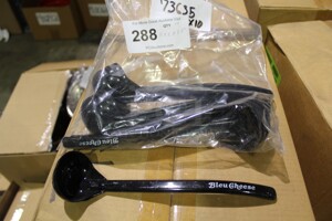 ALL ONE MONEY! 10 Commercial Plastic Salad Dressing Ladles. 11x2x3.5