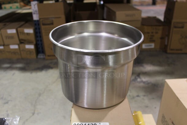 NEW IN BOX! 5 Vollrath Commercial Stainless Steel 78204 Round Insert. 11x11x8. 5X Your Bid!  - Image 2 of 3