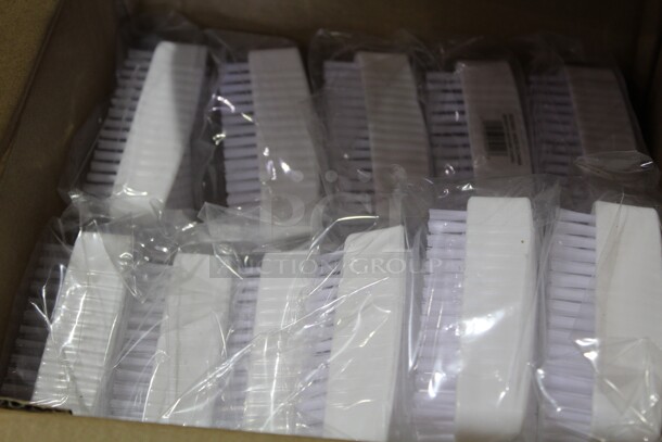 NEW IN BOX! 12 Carlisle Sparta Hand And Nail Brushes. 12X Your Bid! - Image 2 of 3