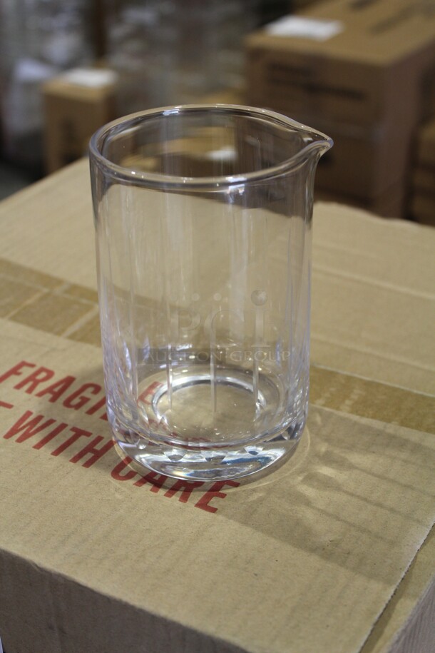 NEW IN BOX! 2 American Metalcraft 20 Ounce Cocktail Mixing Glasses. 30.75x3.5x5.5. 2X Your Bid!