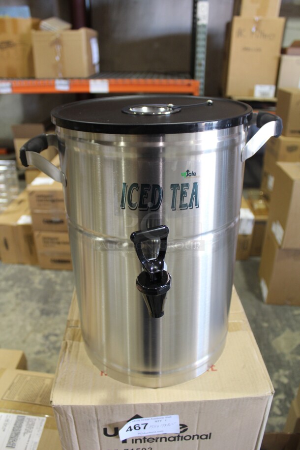 NEW IN BOX! Update International Commercial Stainless Steel 3 Gallon Iced Tea Dispenser. 15.5x14x16.5