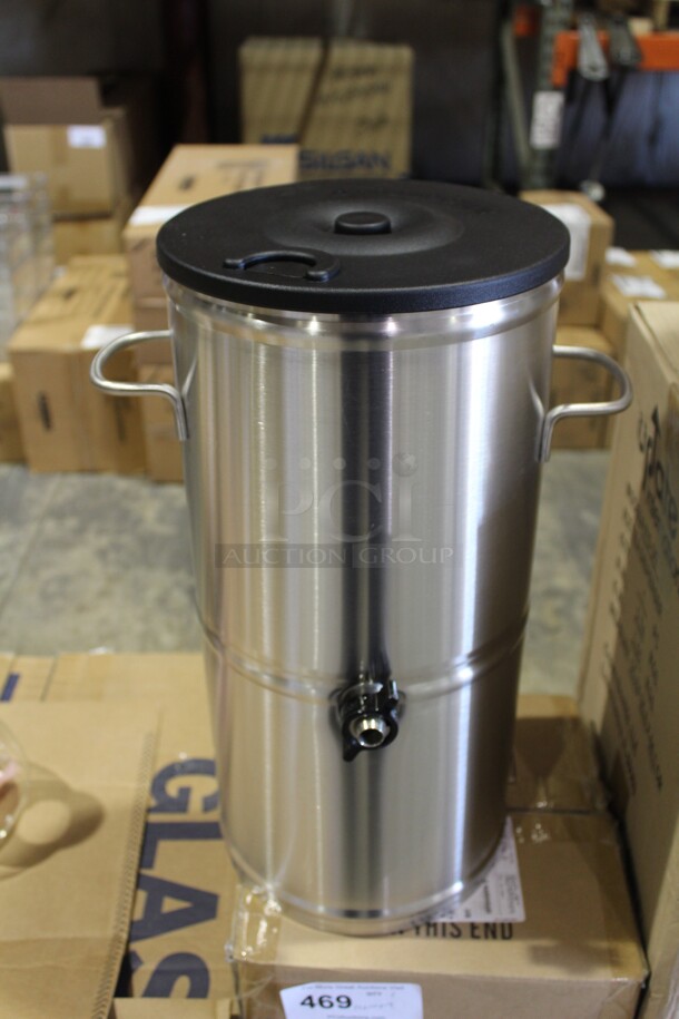 NEW IN BOX! Bloomfield 8799 Commercial Stainless Steel 3 Gallon Iced Tea Dispenser. 13x10x19