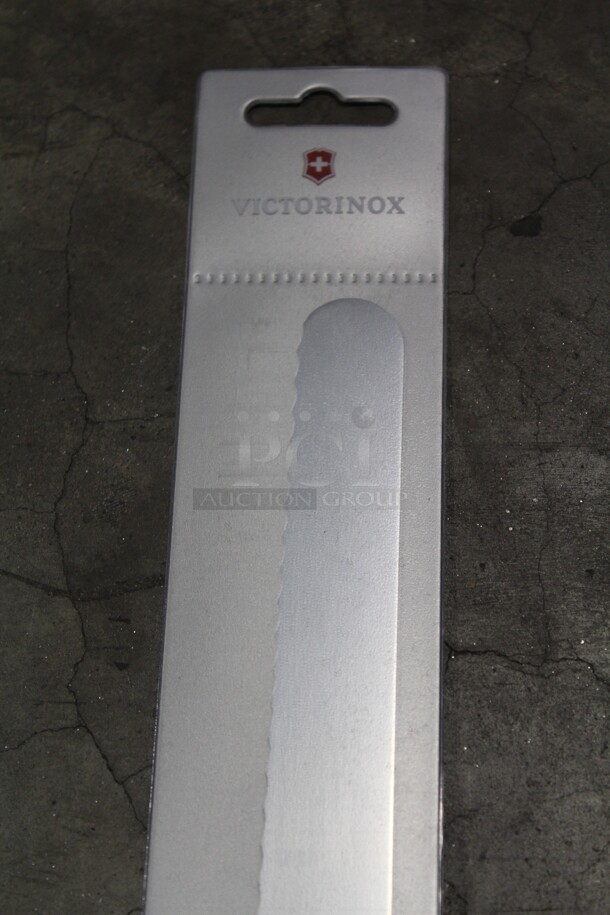 NEW! 6 Victorinox Commercial Stainless Steel Carving Knives. 17x1.5x1  6X Your Bid!  - Image 2 of 3