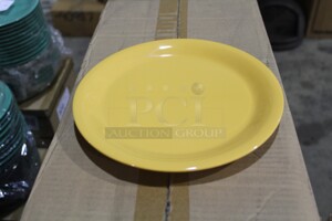 NEW IN BOX! 48 Thunder Group Yellow Melamine 9" Plates. 48X Your Bid!