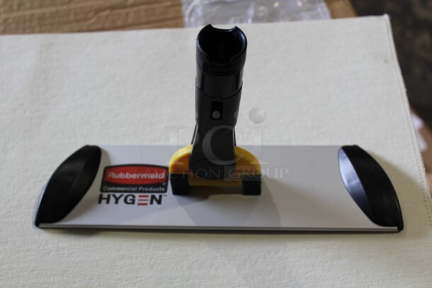 NEW IN BOX! 6 Rubbermaid Hygen 11" Aluminum Quick Connect Mop Heads. 6X Your Bid!  - Image 1 of 3