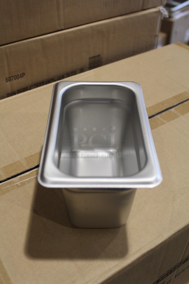 NEW IN BOX! 12 Browne Commercial Stainless Steel 1/9 Size Pan/Inserts. 6.5x4.5x4. 12x Your Bid! - Image 1 of 2