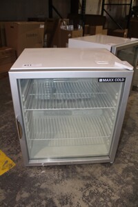 BRAND NEW! Maxx Cold Model MXM1-3.5RHC Commercial Glass Door Countertop Refrigerator/Cooler. 24.5x21.5x27. 115V/60Hz. 