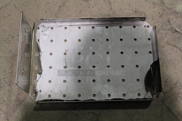 NEW! 14 Custom Commercial Stainless Steel Fry Station Trays. 7.5x12x3.5 14X Your Bid! 