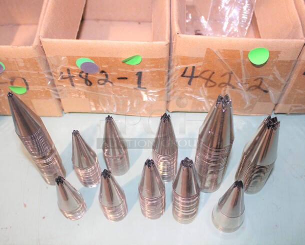 ALL ONE MONEY! Stainless Steel Star Baking Piping Tips. Various Sizes  - Image 2 of 2