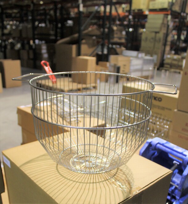 NEW! Commercial Stainless Steel Basket. 13x8x10