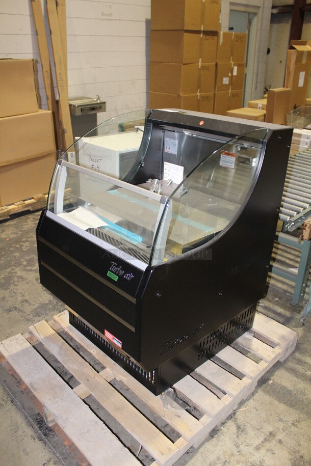 BRAND NEW! Turbo Air Model TOM-30SB-N Commercial Stainless Steel Open Air Grab And Go Refrigerated Display Case/Cooler. 28x33.25x42. 115V/60Hz.  - Image 5 of 7