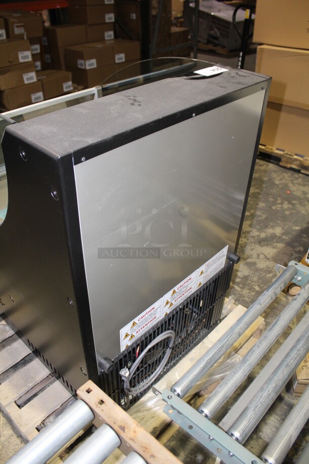 BRAND NEW! Turbo Air Model TOM-30SB-N Commercial Stainless Steel Open Air Grab And Go Refrigerated Display Case/Cooler. 28x33.25x42. 115V/60Hz.  - Image 6 of 7