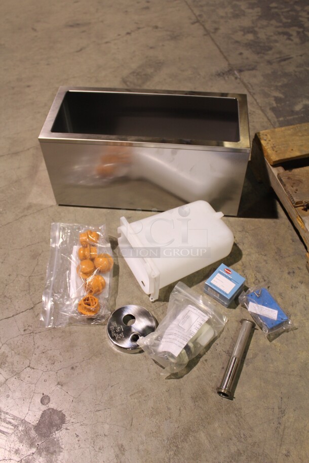 ALL ONE MONEY! 2 Server Commercial Stainless Steel Syrup Rail Jars And Miscellaneous Items. 