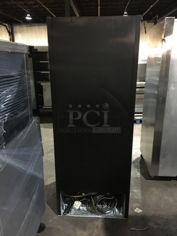 Beverage Air Commercial Single Door Reach In Refrigerator Merchandiser! With Poly Coated Racks! Model MT27 Serial 6978596! 115V 1Phase! - Image 4 of 8