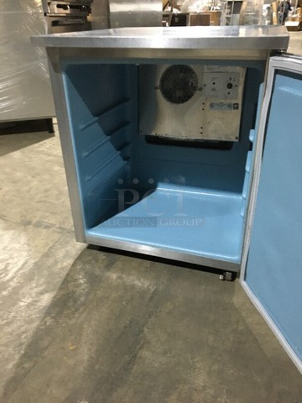 Delfield Commercial Single Door Lowboy/Worktop Cooler! All Stainless Steel! Model 406STAR2 Serial 0603036101231T! 115V 1Phase! - Image 5 of 9