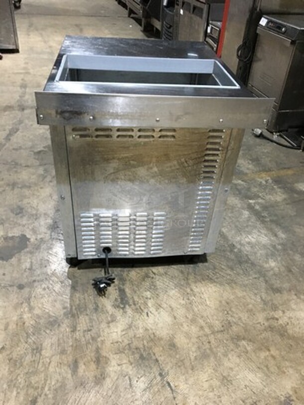 Continental Commercial Refrigerated Sandwich Prep Table! With Single Door Storage Space Underneath! All Stainless Steel! Serial 15125742! 115V 1Phase! On Casters! - Image 4 of 10