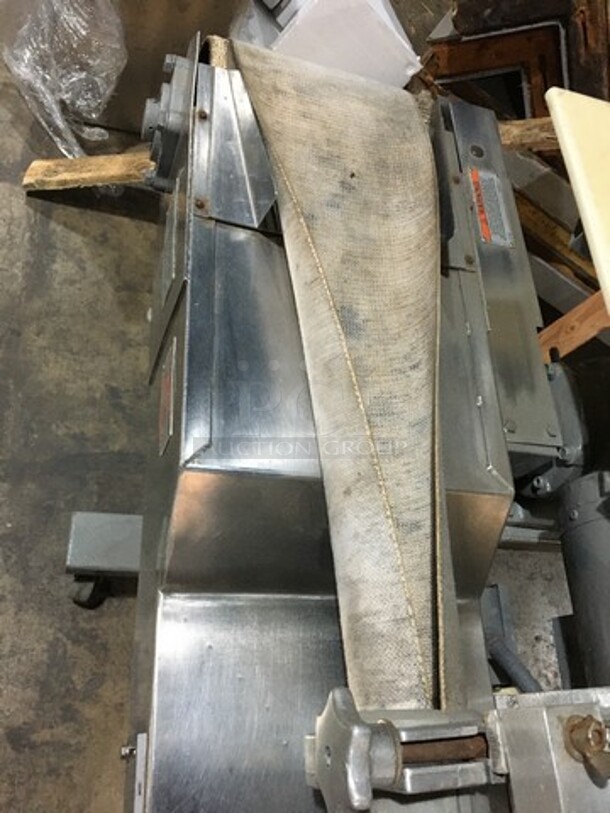 AM MFG Commercial Floor Style Bagel Divider/Former! All Stainless Steel! Model BF100 Serial F239! 220V 3Phase! On Commercial Casters! - Image 6 of 12