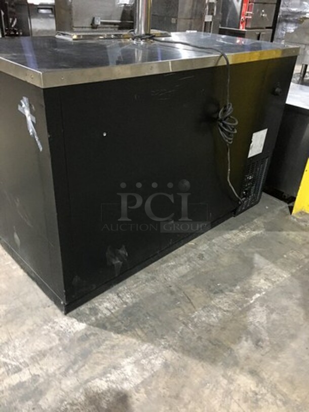 WOW! Everest Commercial Refrigerated Single Tap Kegerator! With Beer Tower! With 2 Door Underneath Storage Space! Model EBB59 Serial BBB5914020021! 115V 1 Phase! - Image 3 of 9