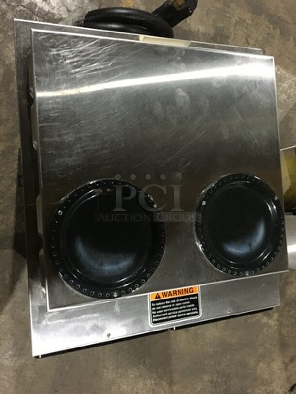 Bunn Commercial Countertop Dual Coffee Brewing Machine! Axiom Series! With 4 Coffee Pot Warming Stations! All Stainless Steel! Model AXIOM2/2TWIN Serial AXTN030506! 120/208/240V! 1Phase! On Legs! - Image 5 of 10
