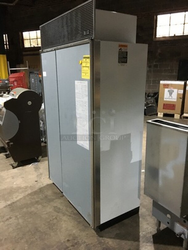 Sub-Zero 2 Door Reach In Side By Side Refrigerator & Freezer! Model 632F Serial M1590321!  - Image 2 of 10