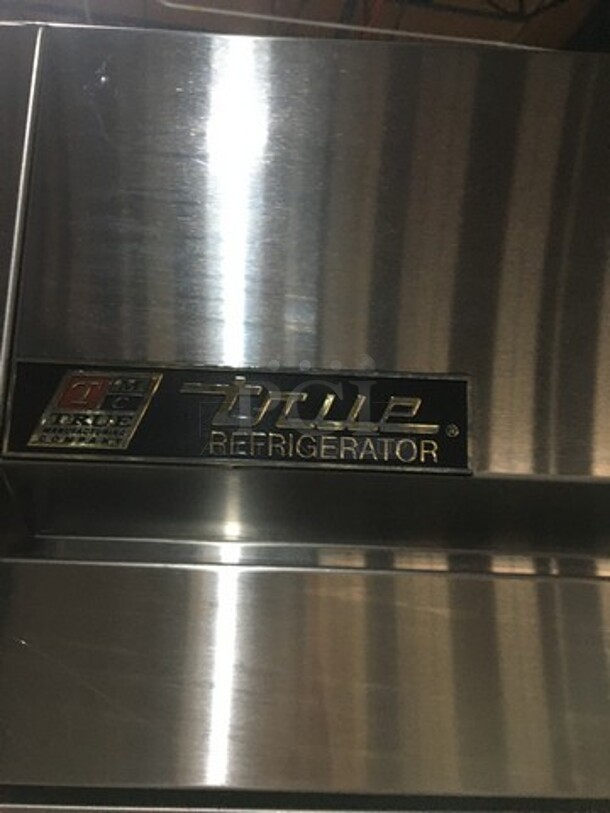 True Commercial 2 Door Reach In Refrigerator! With Poly Coated Racks! All Stainless Steel! Model TG2R2S Serial 7321687! 115V 1Phase! On Casters! - Image 8 of 9