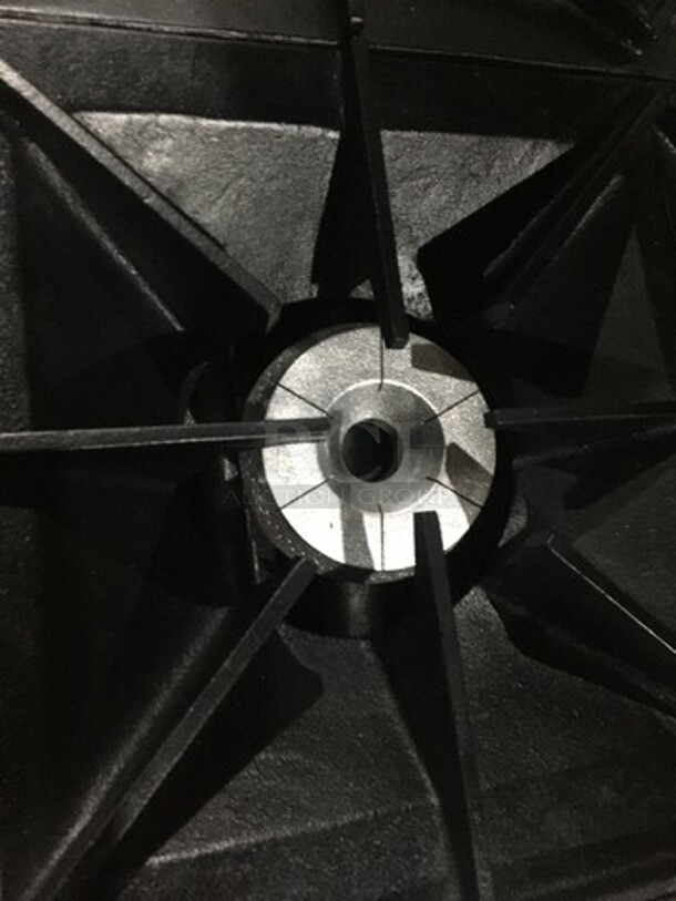 NICE! Wolf Commercial Natural Gas Powered 4 Burner Stove! With Raised Backsplash! With Oven Underneath! On Legs! - Image 6 of 10