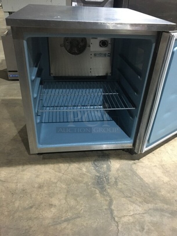 Delfield Commercial Single Door Lowboy/Worktop Cooler! All Stainless Steel! Model 406STAR2 Serial 0605036103748T! 115V 1Phase! - Image 5 of 8
